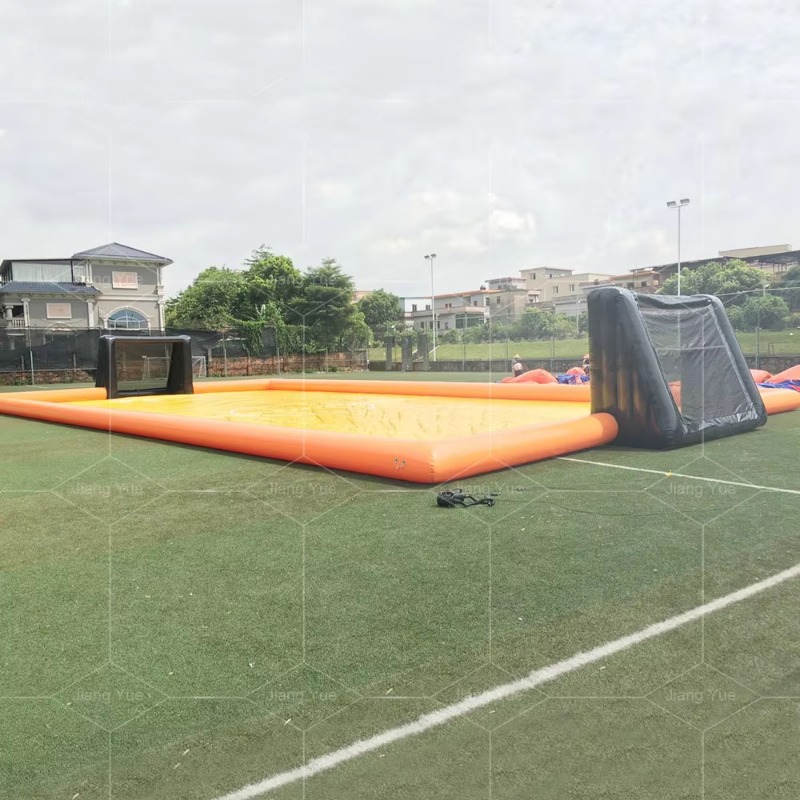 Sports Equipment Used - อุปกรณ์สนามฟุตบอลแบบพกพาสำหรับใช้ในร่ม สนามกีฬา ฟุตบอลน้ำแบบมีฟองอากาศ